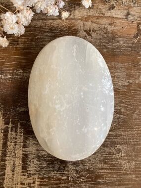 Selenite Polished Palm Stone – White Ovoid Crystal